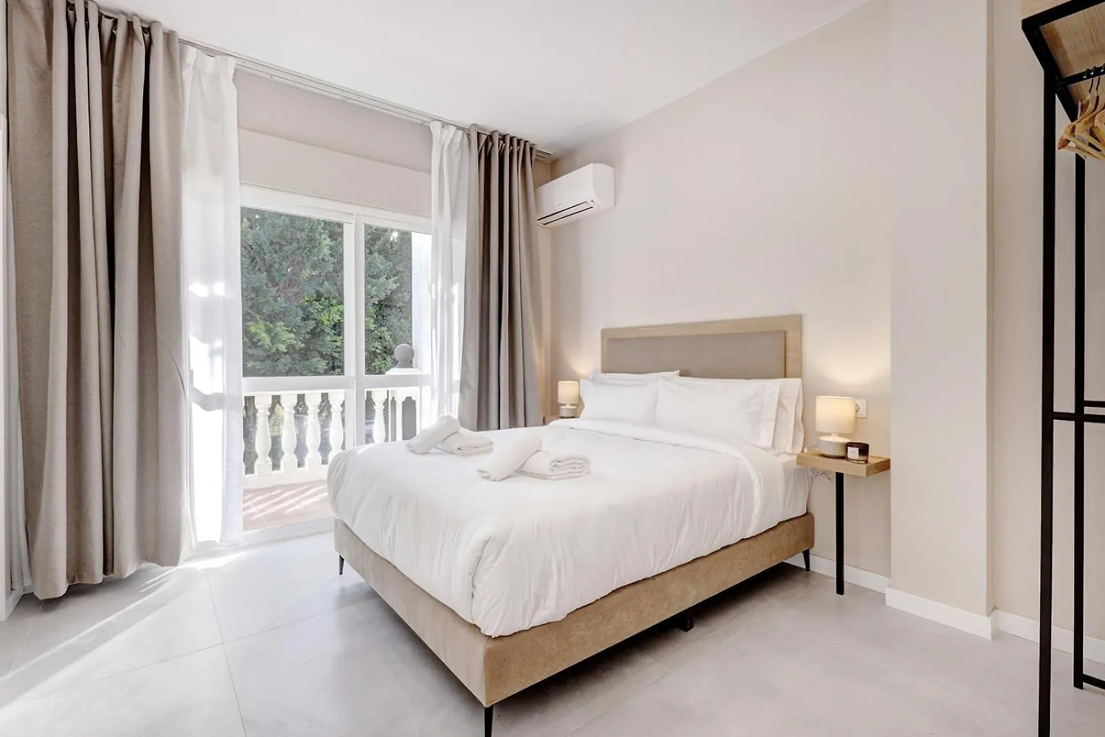 Hostal Puerta Almar Estepona 0*,  Spain