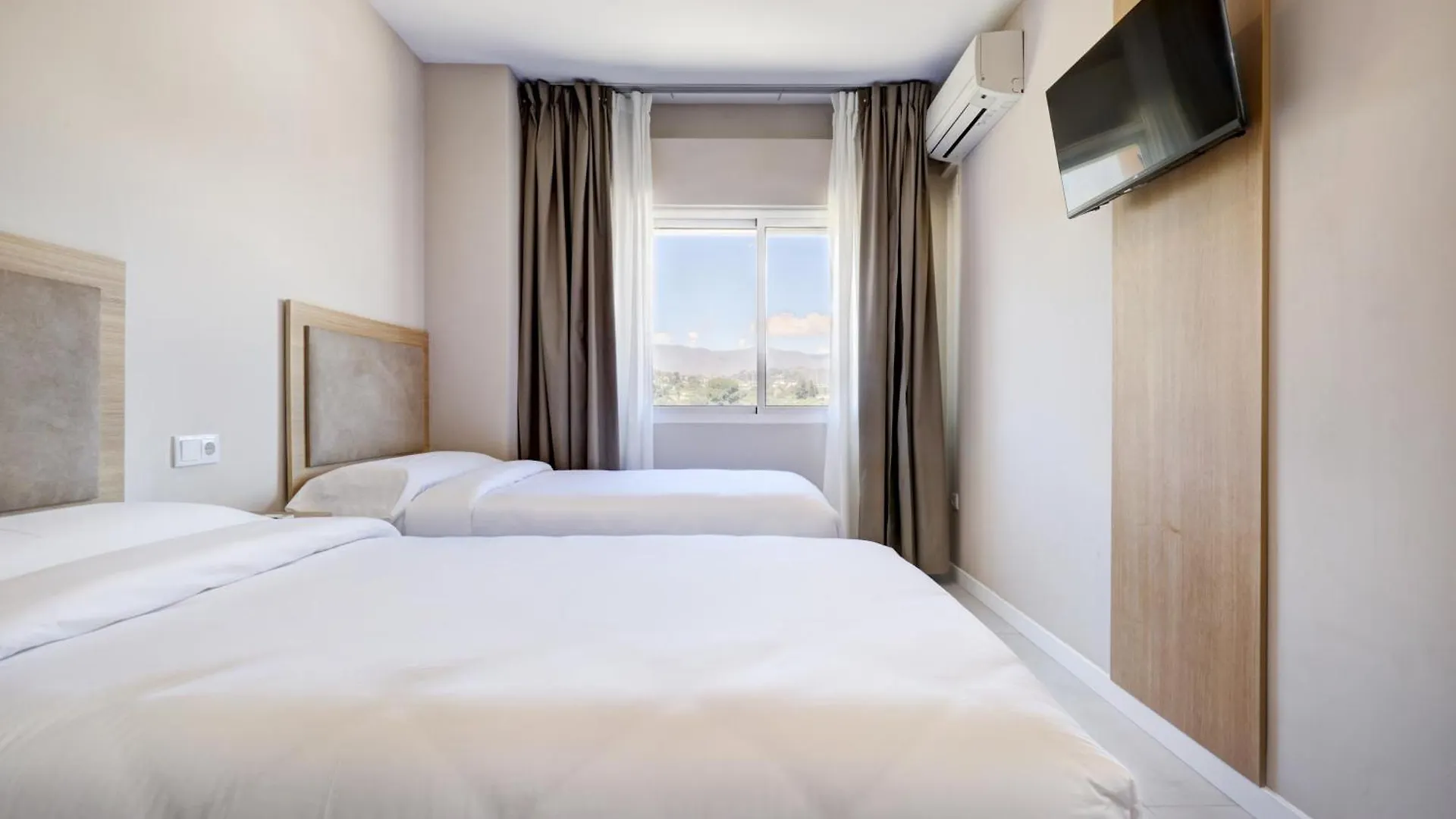Guest house Hostal Puerta Almar Estepona Spain