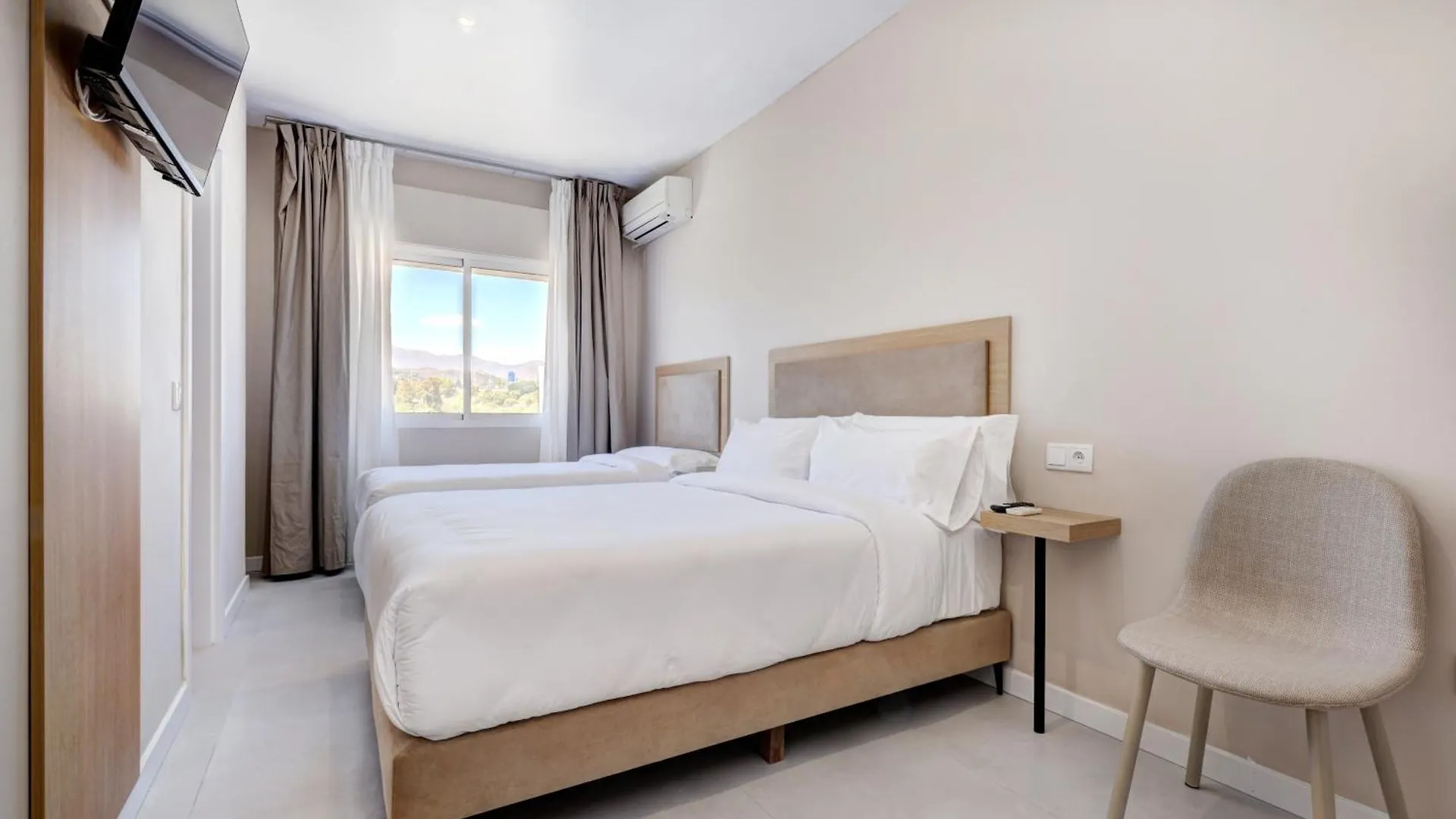 Hostal Puerta Almar Estepona Espagne