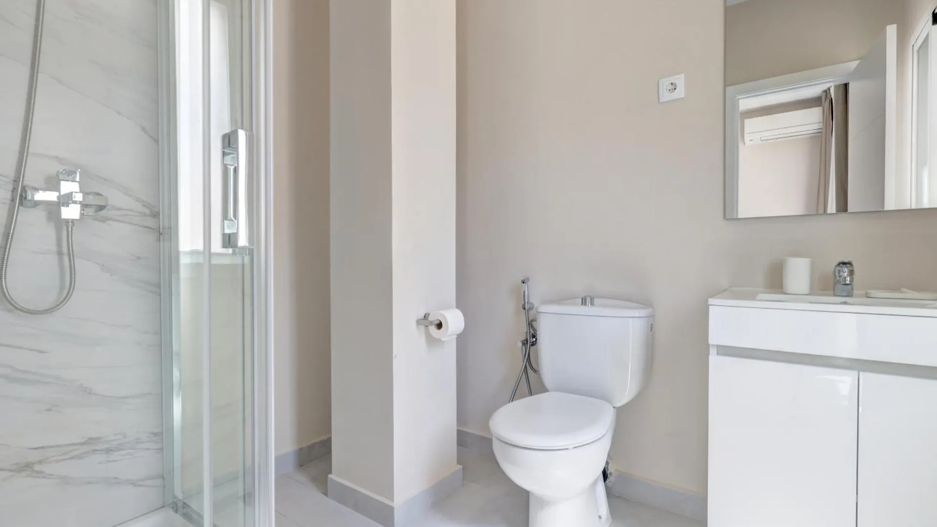 Hostal Puerta Almar إِستيبونا